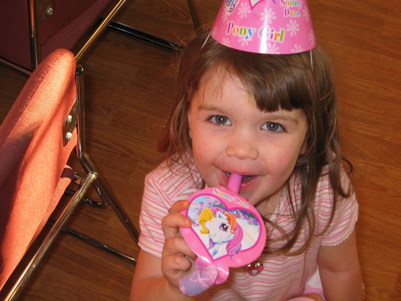 20041204 Jillian bday 34.JPG